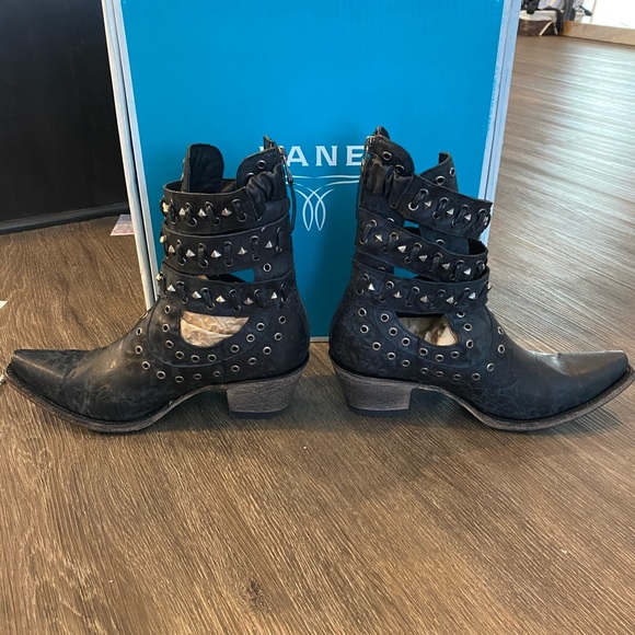 NWT Lane Breezy Boots - size 9 - Picture 5 of 10